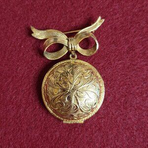 Vintage Avon "Unforgettable" Perfume Locket Brooch
